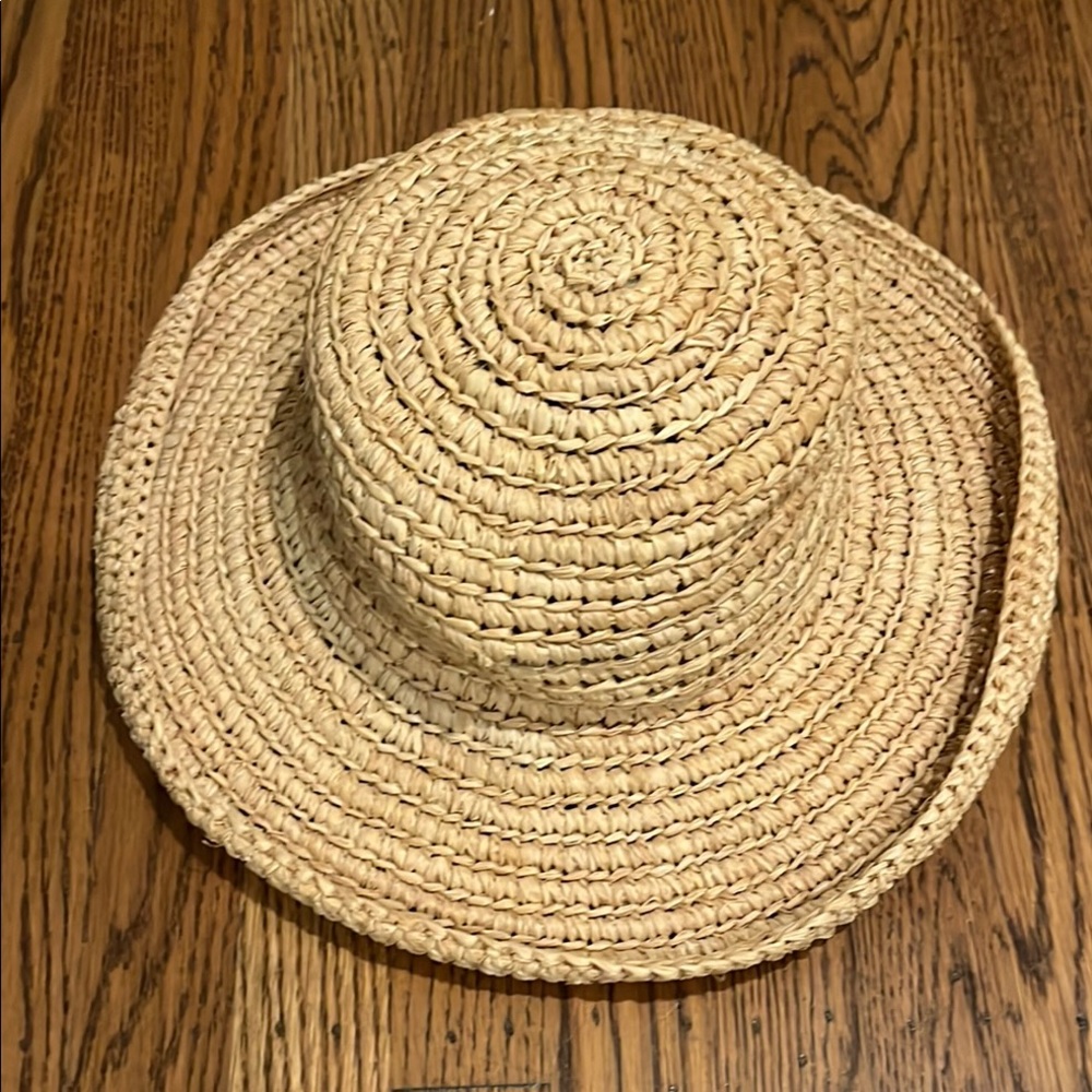 Helen Kaminski Hat